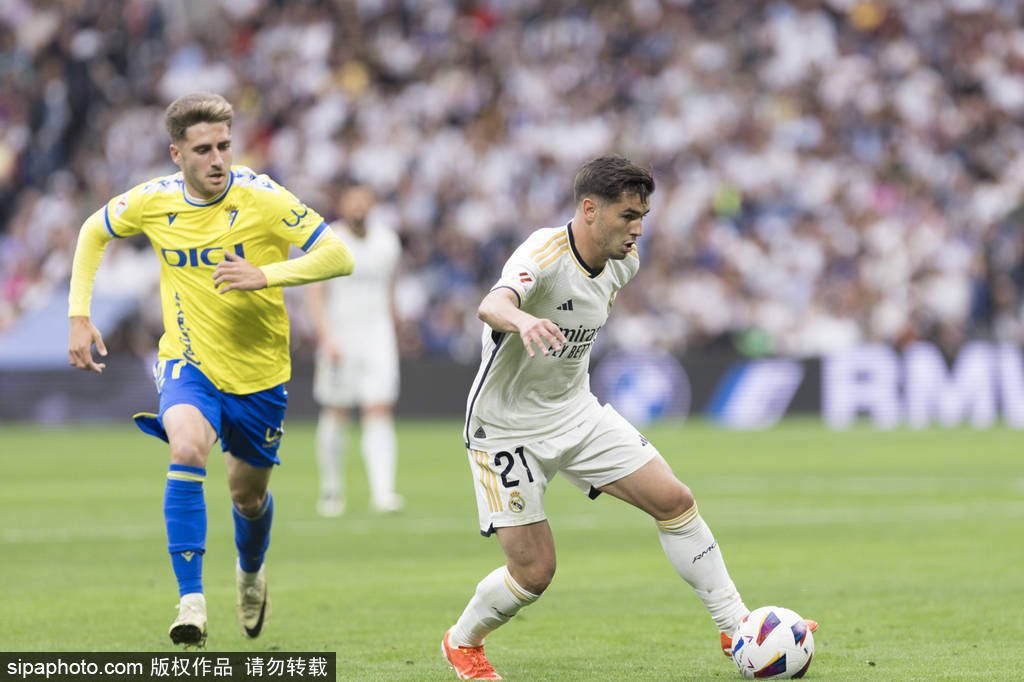 而拜仁慕尼 而拜仁慕尼