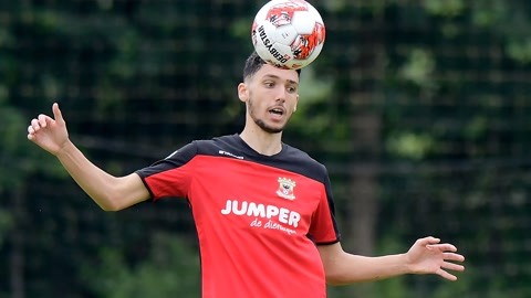 狄龙对追梦 狄龙对追梦